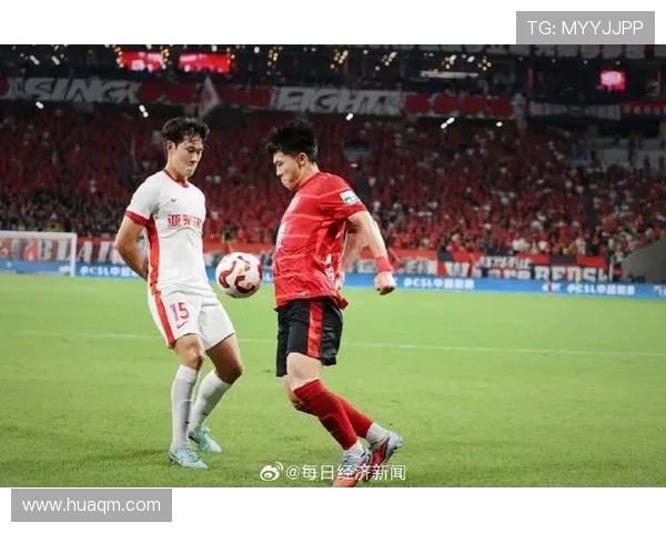 韦世豪任意球破门伤退成都险胜亚泰继续领跑中超王东升染红成焦点