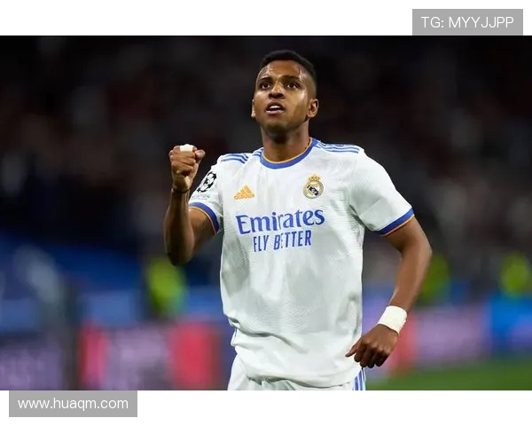 美媒曝曼联等英超豪门关注罗克 转会估价约5000万欧元 美媒曝曼联等英超豪门关注罗克 转会估价约5000万欧元